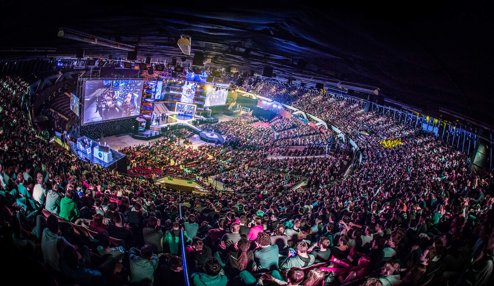 "eSports": Acceptance and Enjoyment